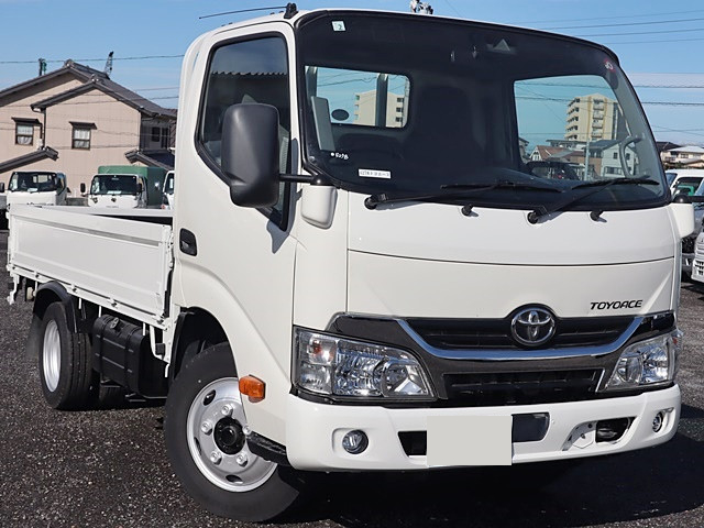 トヨタ トヨエース 小型 平ボディ TPG-XZC605 H31/R1の中古トラック画像2