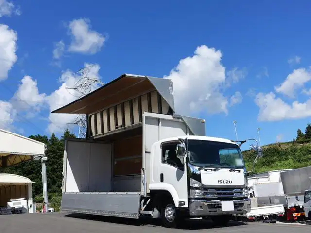 いすゞ フォワード 中型/増トン ウイング エアサス ベッド の中古トラック【車両No.173230】