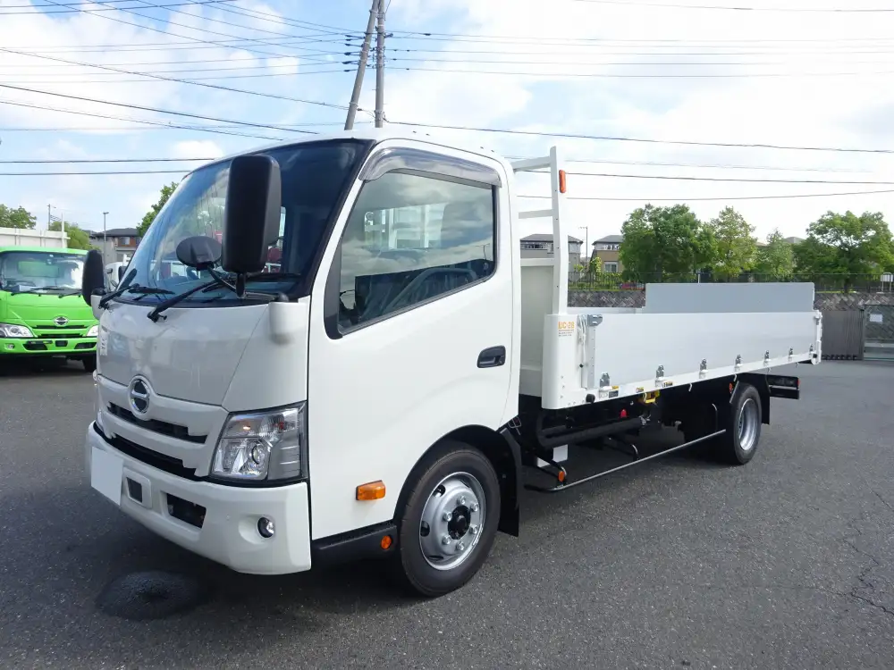 日野 デュトロ 小型 車両重機運搬 ラジコン ウインチ の中古トラック【車両No.173271】