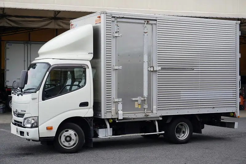 日野 デュトロ 小型 アルミバン サイドドア TKG-XZU645M の中古トラック【車両No.173429】
