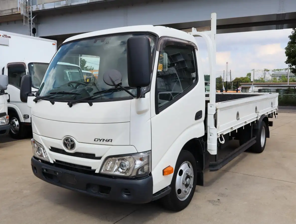 トヨタ ダイナ 小型 平ボディ 床鉄板 2RG-XZU655 の中古トラック【車両No.173362】