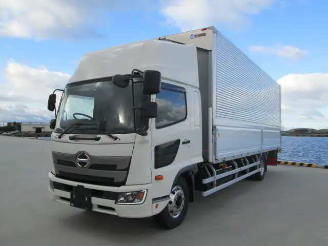 日野 レンジャー 中型/増トン ウイング エアサス ベッド の中古トラック【車両No.173721】
