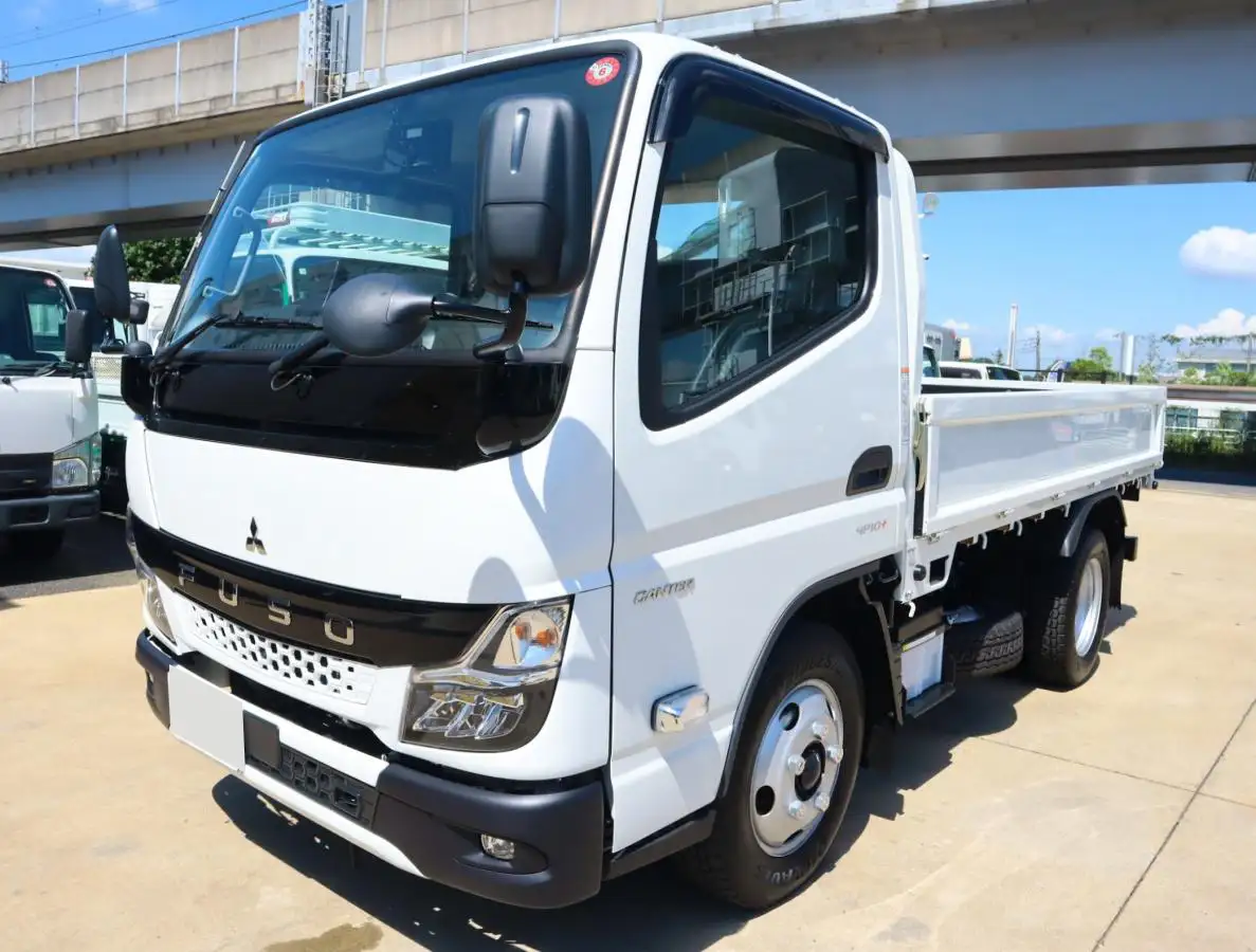 三菱 キャンター 小型 平ボディ 2RG-FBAV0 R6 の中古トラック【車両No.173856】