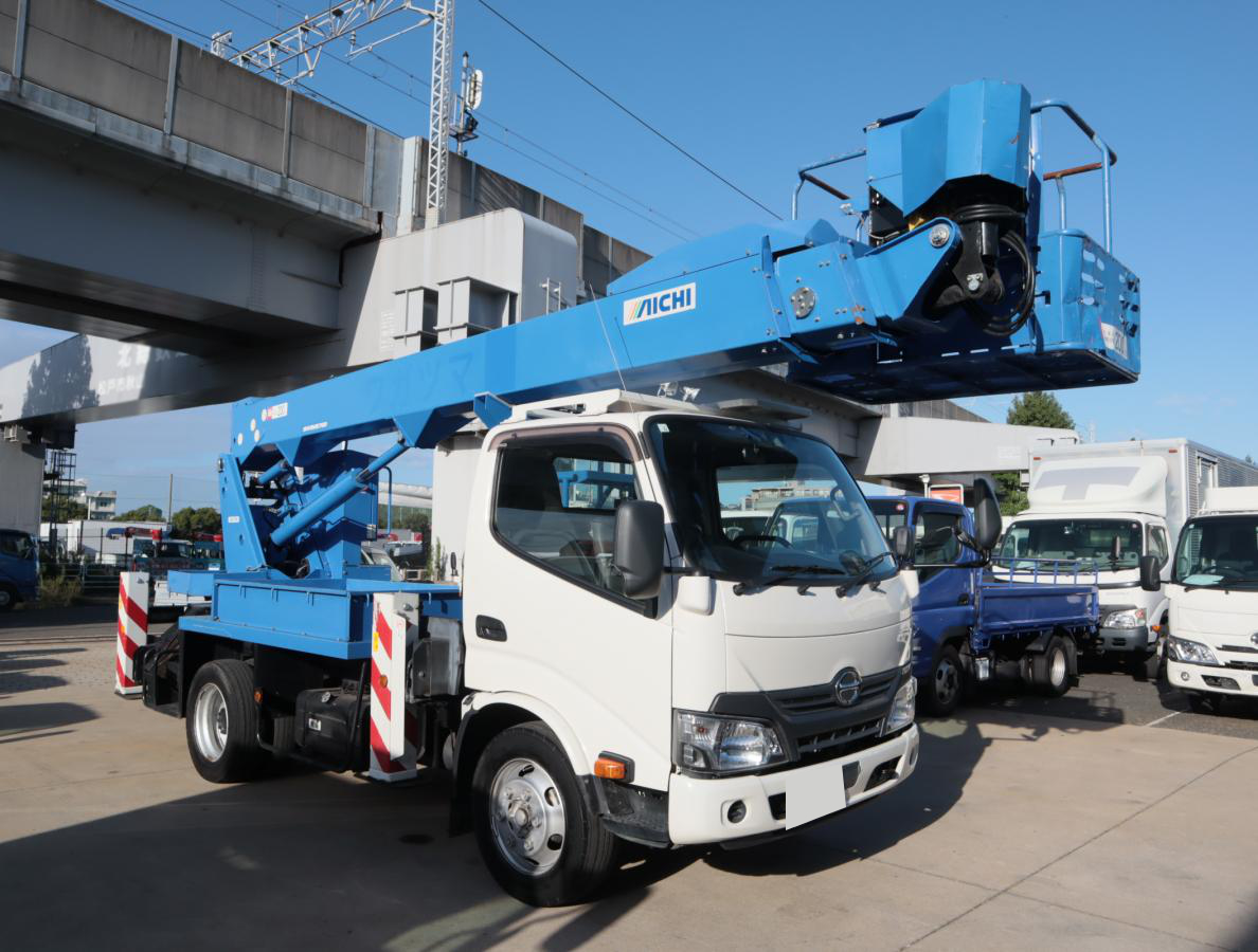 日野 デュトロ 小型 高所・建柱車 高所作業車 TKG-XZU642Fの中古トラック画像2