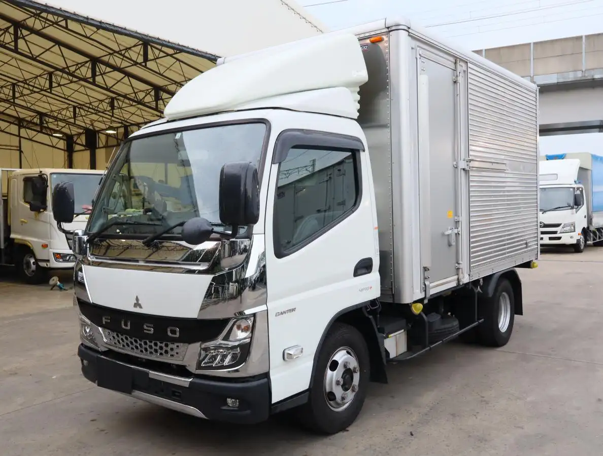三菱 キャンター 小型 アルミバン サイドドア 3枚観音 の中古トラック【車両No.173847】