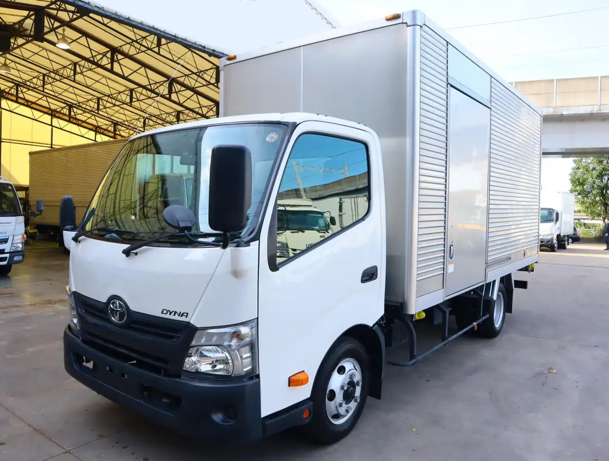 トヨタ ダイナ 小型 アルミバン サイドドア TPG-XZU712 の中古トラック【車両No.173825】