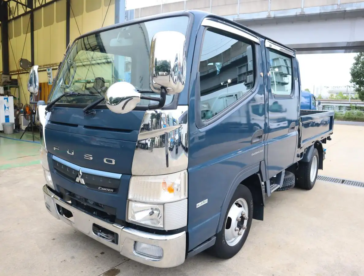 三菱 キャンター 小型 平ボディ Wキャブ TPG-FBA00 の中古トラック【車両No.173830】