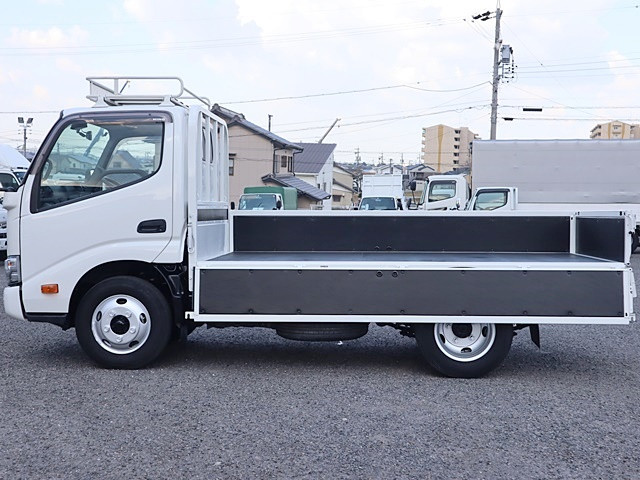 日野 デュトロ 小型 平ボディ 2RG-XZU605M H31/R1の中古トラック画像7