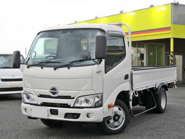 日野 デュトロ 小型 平ボディ 2RG-XZU645M R4｜画像1