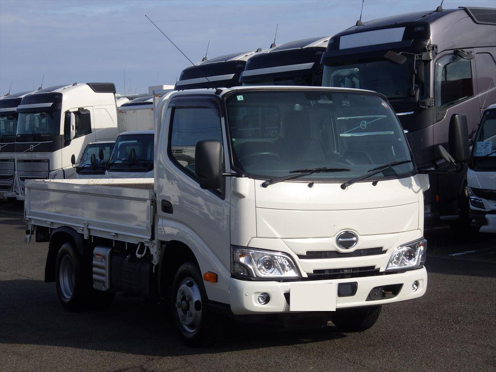 日野 デュトロ 小型 平ボディ 2RG-XZC605M R4の中古トラック画像3