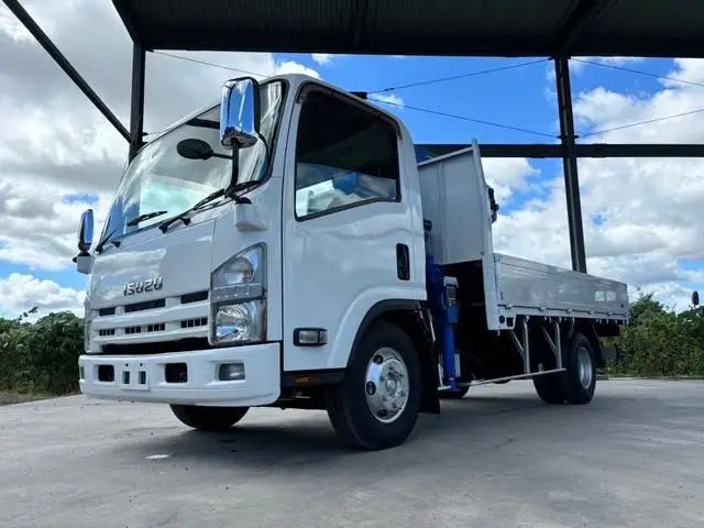 いすゞ エルフ 小型 クレーン付 アルミブロック 4段 の中古トラック【車両No.173907】