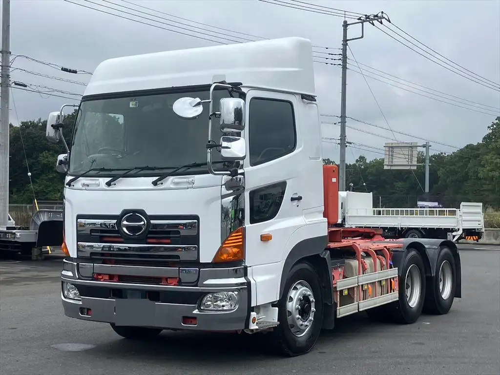 日野 プロフィア 大型 トラクター ハイルーフ 2デフ の中古トラック【車両No.174148】