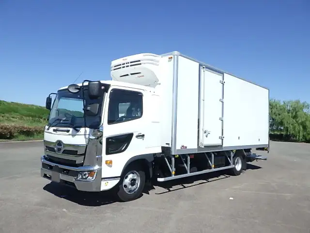日野 レンジャー 中型/増トン 冷凍冷蔵 パワーゲート 床アルミ の中古トラック【車両No.174170】