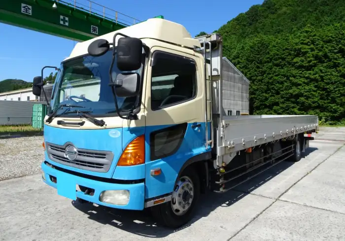 日野 レンジャー 中型/増トン 平ボディ アルミブロック ベッド の中古トラック【車両No.174137】