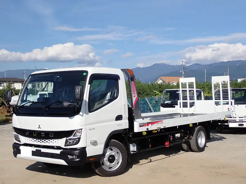 三菱 キャンター 小型 車両重機運搬 ラジコン ウインチ の中古トラック【車両No.174356】