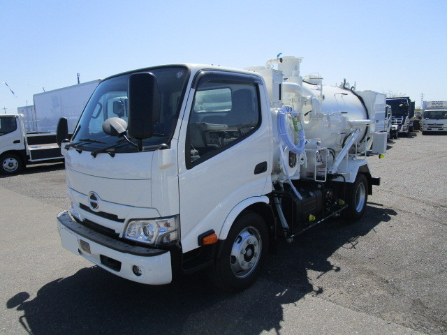 日野 デュトロ 小型 タンク車 バキューム 2PG-XZU640F｜画像1