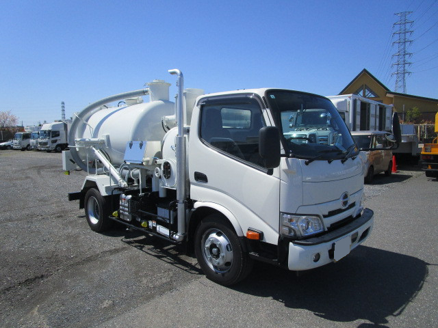 日野 デュトロ 小型 タンク車 バキューム 2PG-XZU640F｜画像2