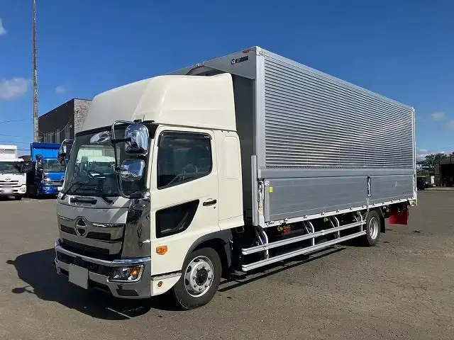 日野 レンジャー 中型/増トン ウイング エアサス ベッド の中古トラック【車両No.174407】
