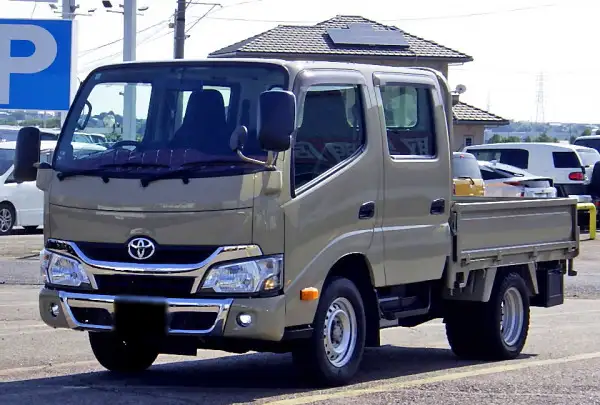 トヨタ トヨエース 小型 平ボディ Wキャブ QDF-KDY231 の中古トラック【車両No.174442】