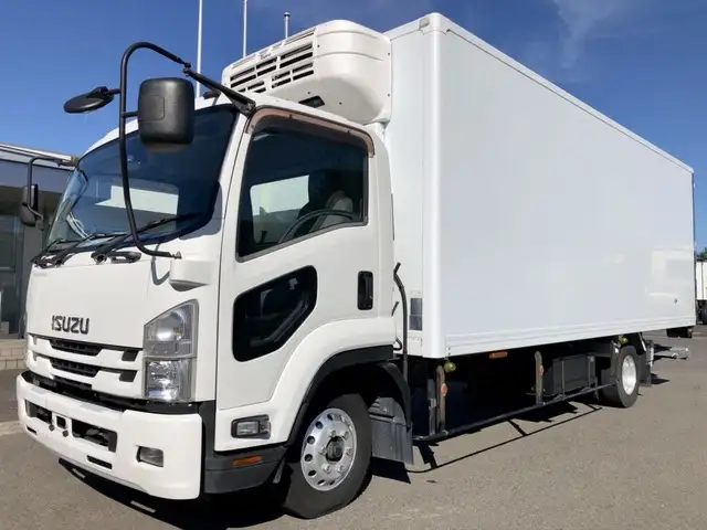 いすゞ フォワード 中型/増トン 冷凍冷蔵 低温 パワーゲート の中古トラック【車両No.174008】
