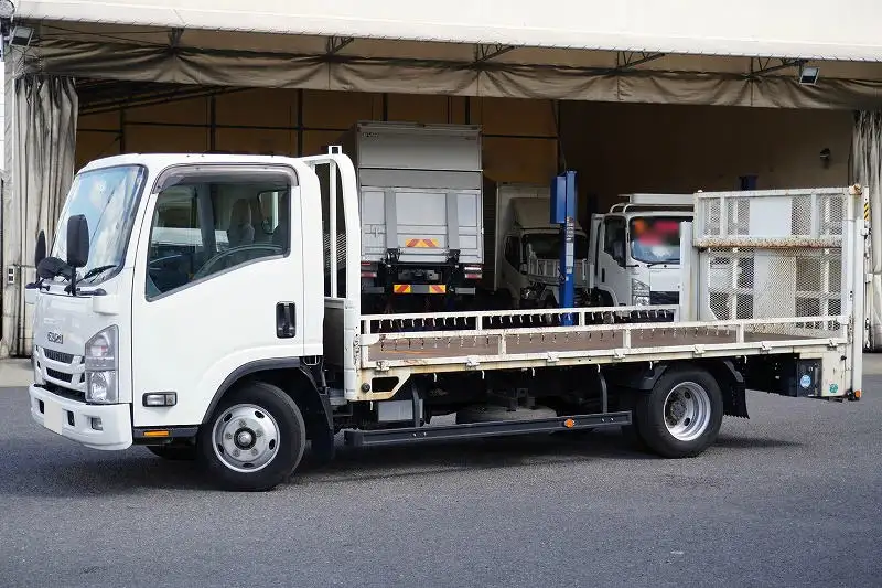 いすゞ エルフ 小型 平ボディ パワーゲート 床鉄板 の中古トラック【車両No.174709】