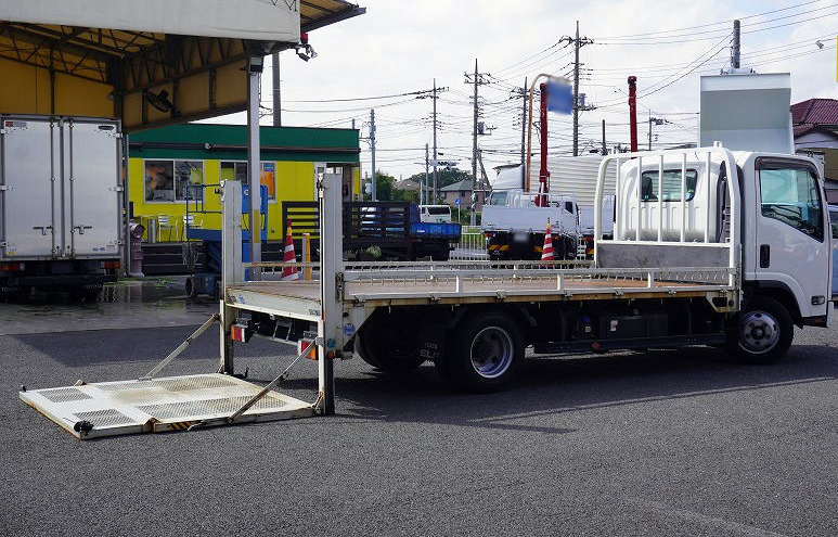 いすゞ エルフ 小型 平ボディ パワーゲート 床鉄板｜画像4