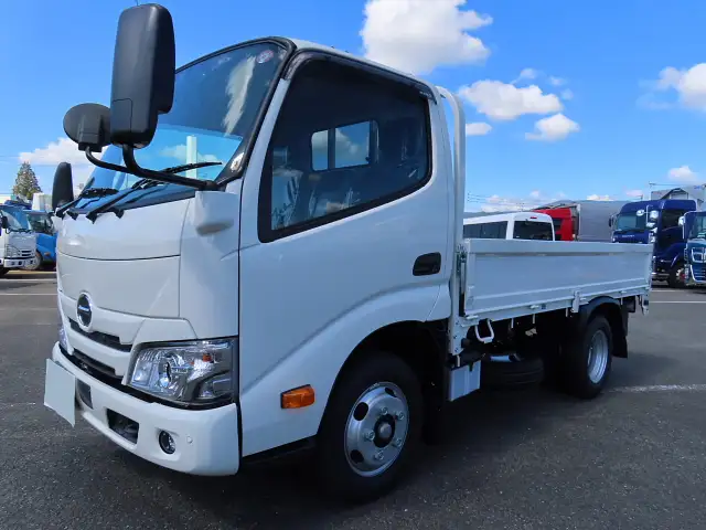 日野 デュトロ 小型 平ボディ 2KG-XZC605M R6 の中古トラック【車両No.174449】