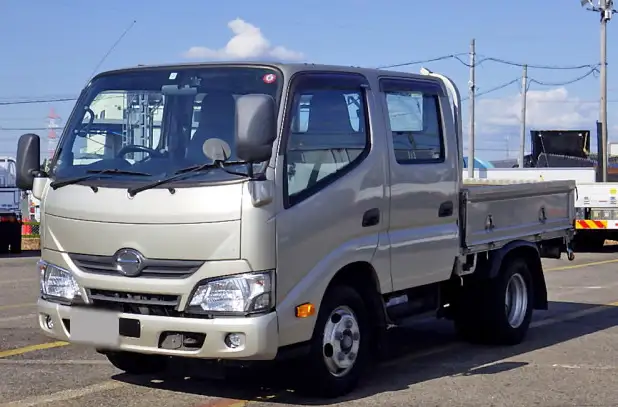 日野 デュトロ 小型 平ボディ Wキャブ TKG-XZU605M の中古トラック【車両No.174781】