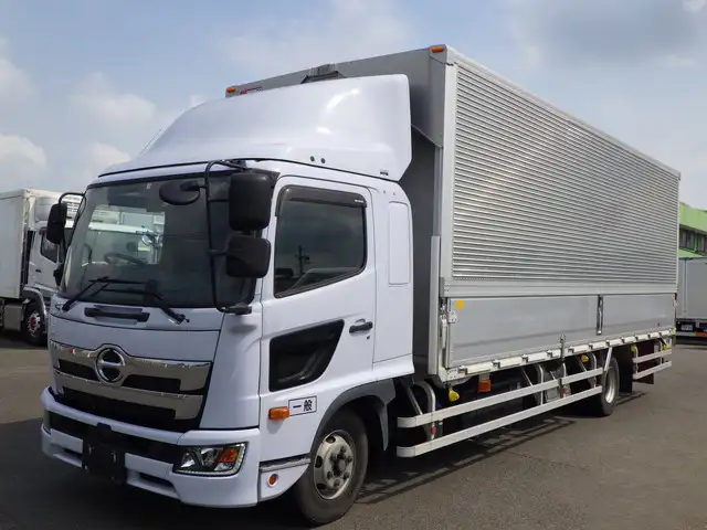 日野 レンジャー 中型/増トン ウイング ベッド 2KG-GD2ABA の中古トラック【車両No.174848】