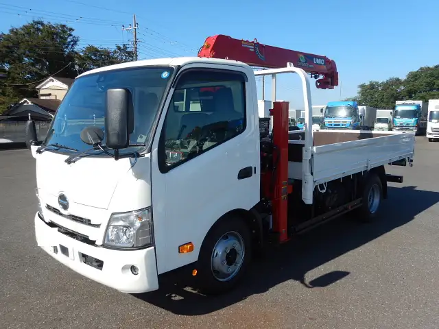 日野 デュトロ 小型 クレーン付 4段 ラジコン の中古トラック【車両No.174887】