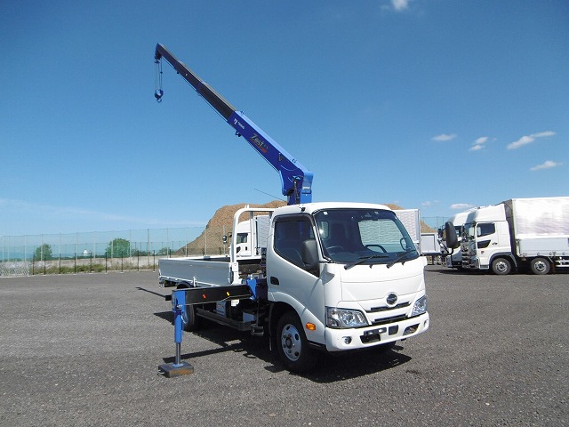 日野 デュトロ 小型 クレーン付き(ユニック) 4段 ラジコン｜画像9