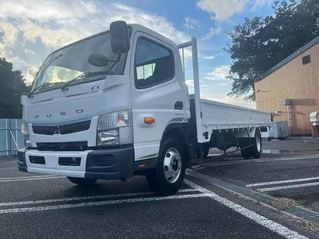 三菱 キャンター 小型 平ボディ  H30 の中古トラック【車両No.174797】