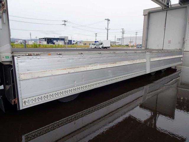 いすゞ ギガ 大型 ウイング 床鉄板 エアサス｜画像7