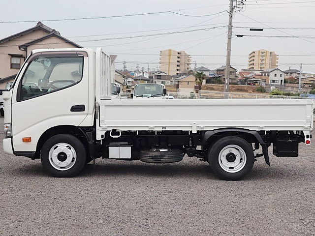 トヨタ ダイナ 小型 平ボディ 2RG-XZC605 H31/R1の中古トラック画像6