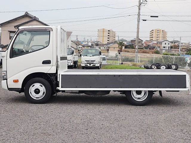 トヨタ ダイナ 小型 平ボディ 2RG-XZC605 H31/R1の中古トラック画像7