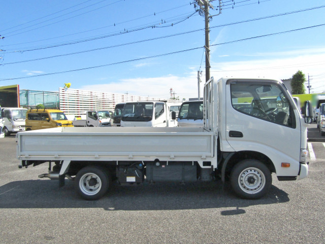 トヨタ ダイナ 小型 平ボディ 2PG-GDY231 R4｜画像2