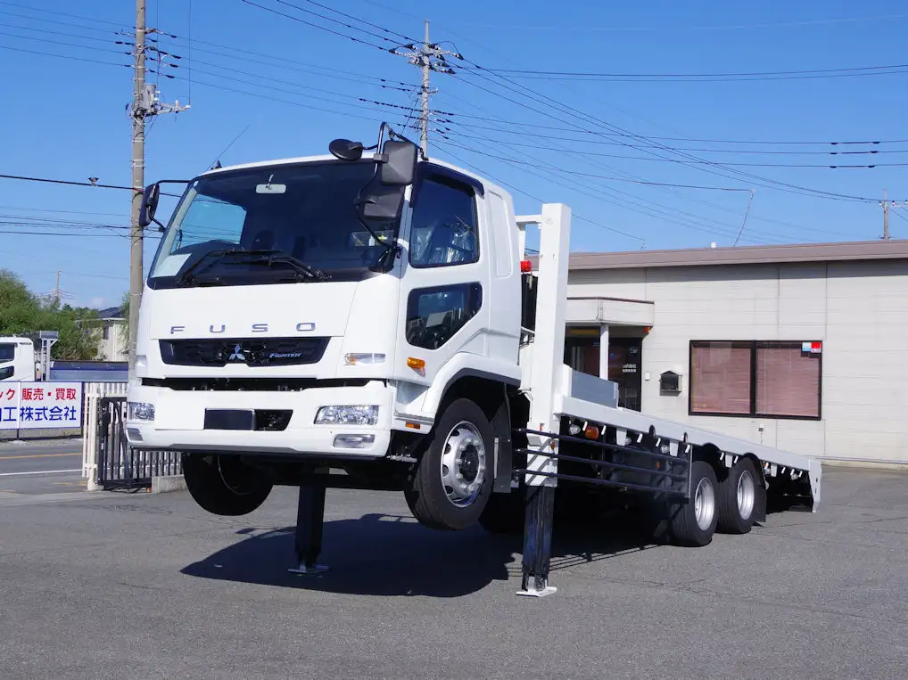 三菱 ファイター 中型/増トン 車両重機運搬 ラジコン ウインチ の中古トラック【車両No.175300】