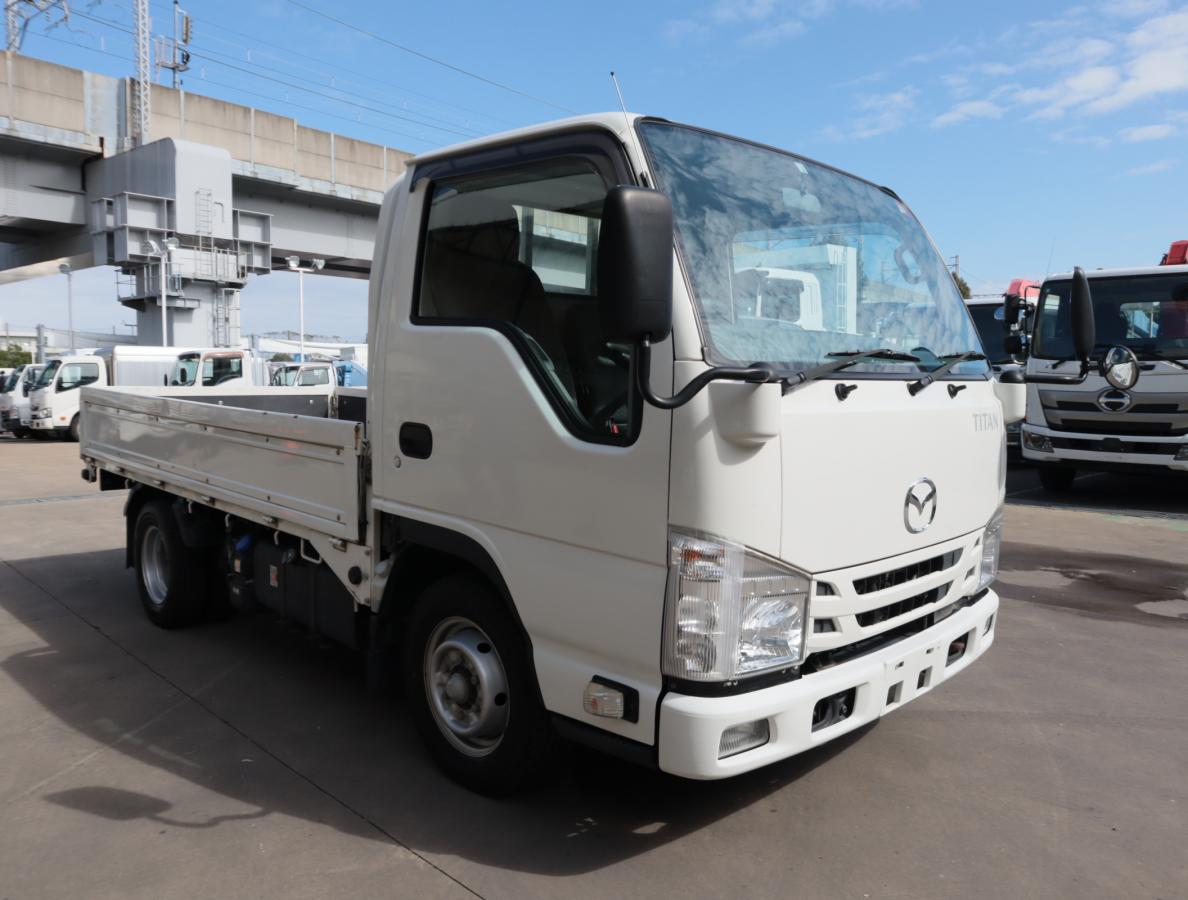 マツダ タイタン 小型 平ボディ 2RG-LJR88A R3の中古トラック画像2