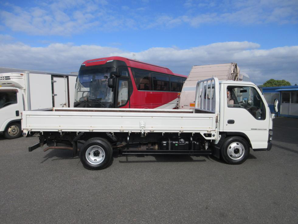 日産 アトラス 小型 平ボディ PB-AKR81AR H17｜画像2