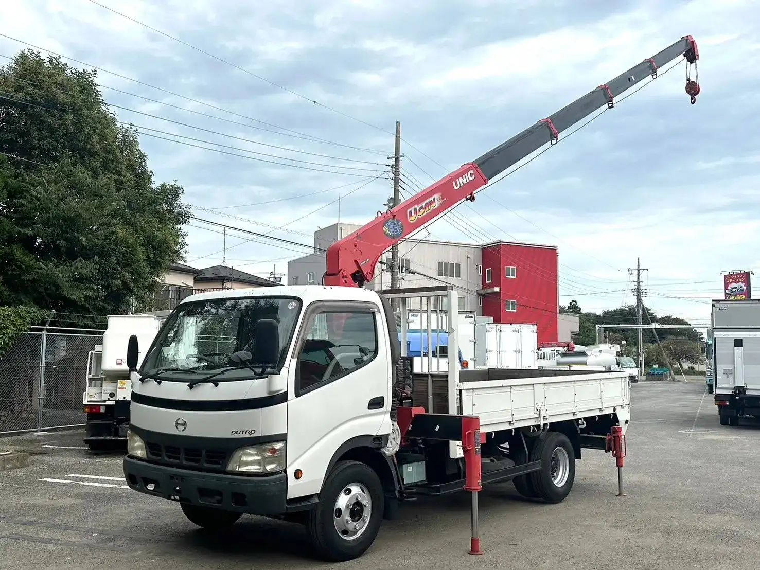 日野 デュトロ 小型 クレーン付 5段 ラジコン の中古トラック【車両No.175317】