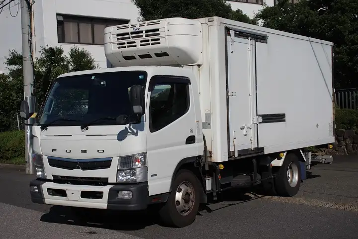 三菱 キャンター 小型 冷凍冷蔵 低温 パワーゲート の中古トラック【車両No.175502】