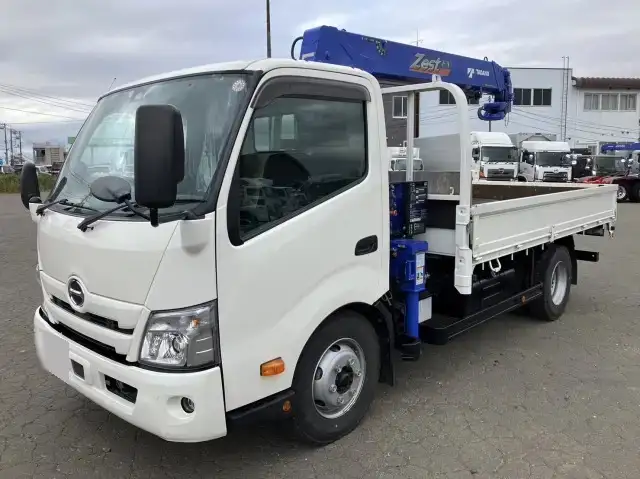 日野 デュトロ 小型 クレーン付 4段 ラジコン の中古トラック【車両No.175540】