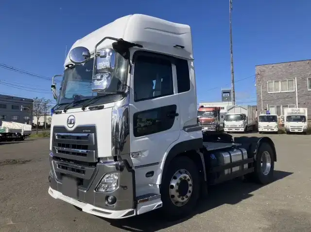 日産UD クオン 大型 トラクター ハイルーフ 1デフ の中古トラック【車両No.175545】