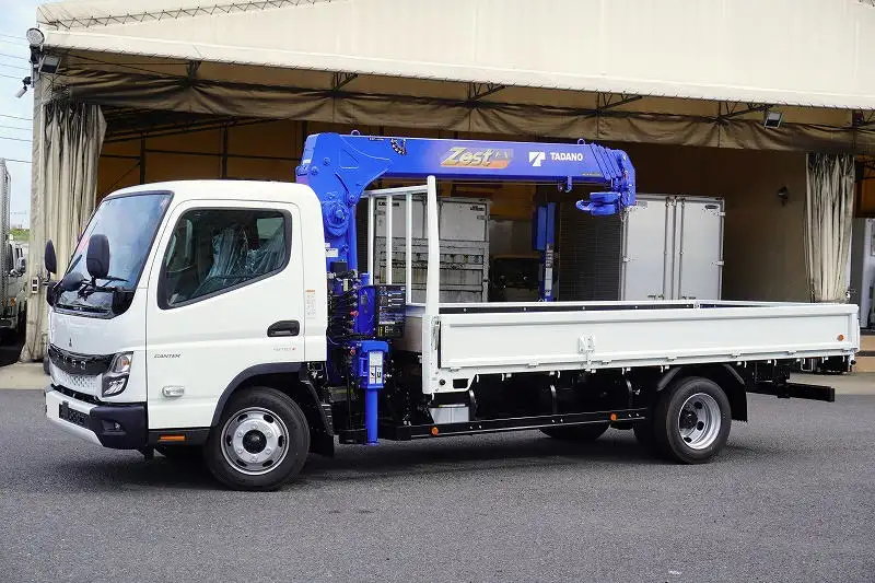 三菱 キャンター 小型 クレーン付 4段 ラジコン の中古トラック【車両No.175596】