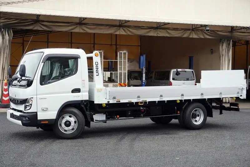 三菱 キャンター 小型 車両重機運搬 ラジコン ウインチ の中古トラック【車両No.175634】