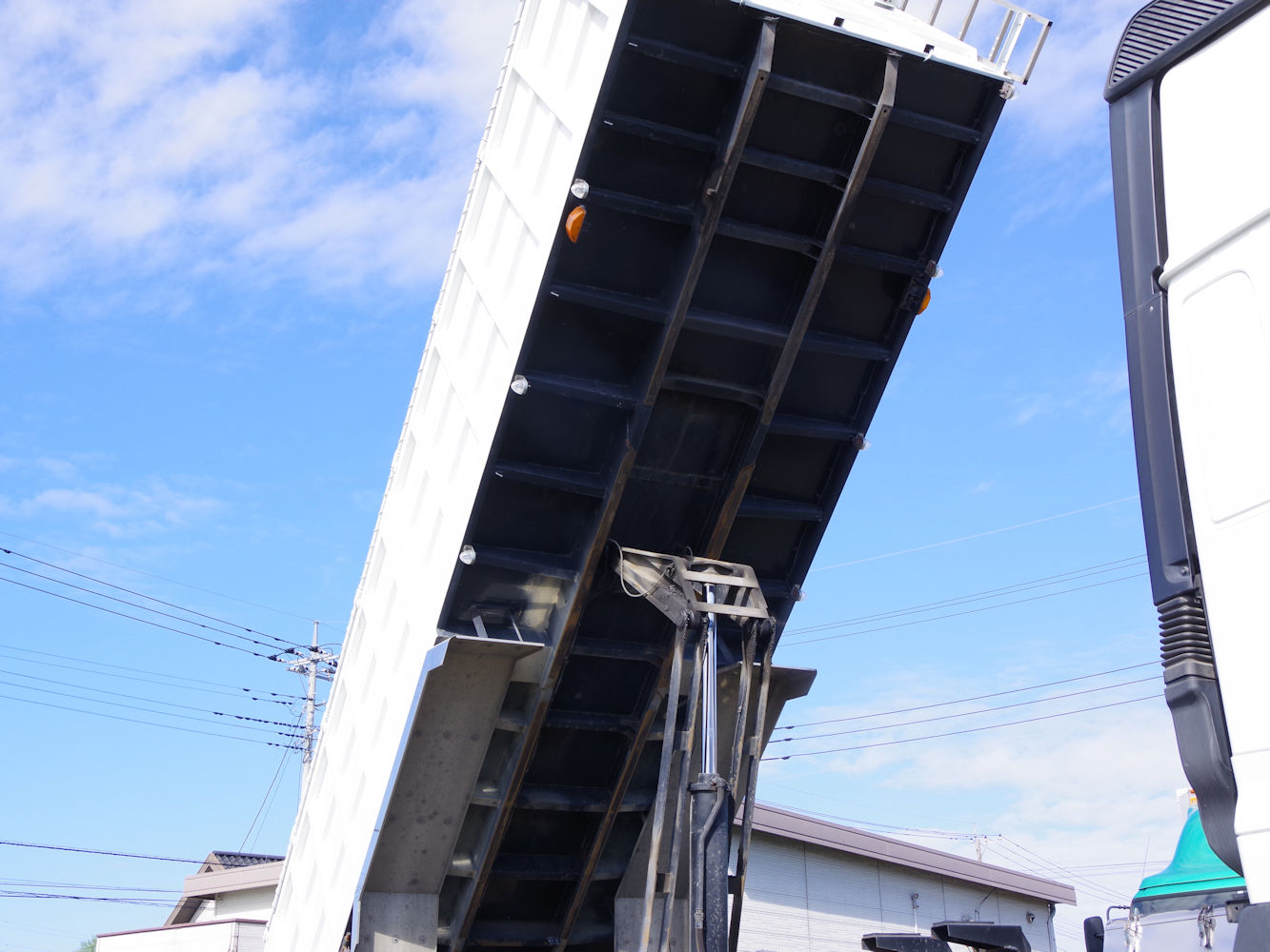 日野 プロフィア 大型 ダンプ 土砂禁 ハイルーフ｜画像14