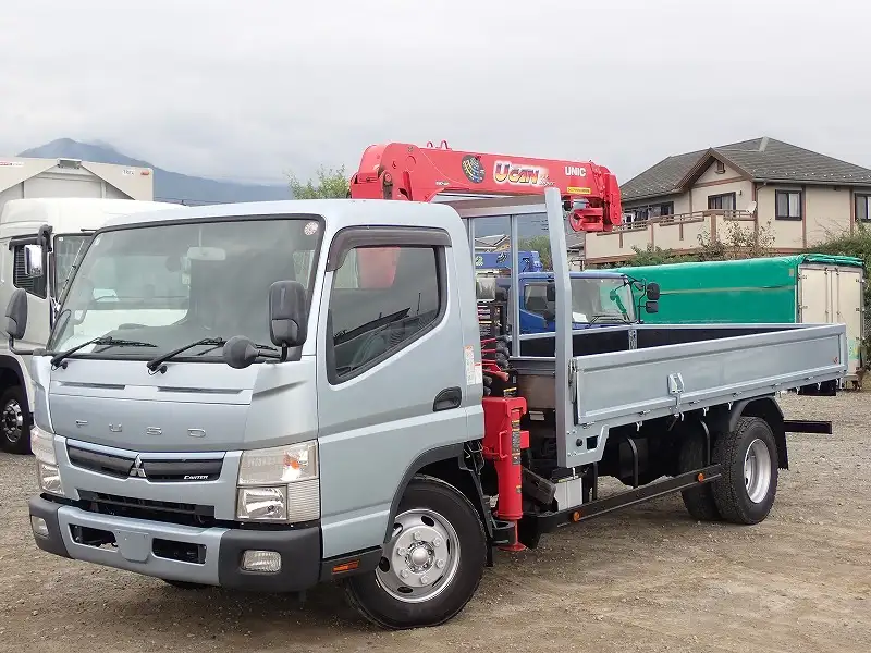 三菱 キャンター 小型 クレーン付 3段 ラジコン の中古トラック【車両No.175590】