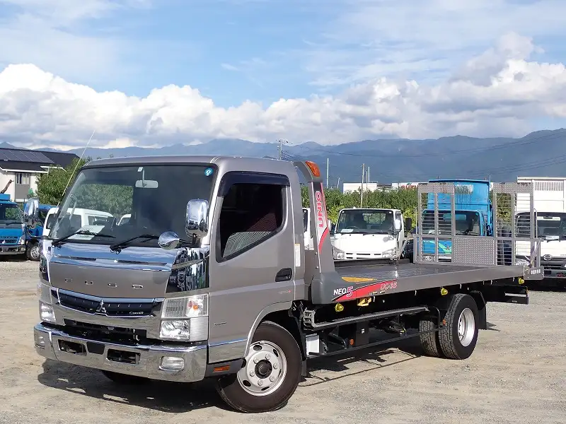 三菱 キャンター 小型 車両重機運搬 ラジコン ウインチ の中古トラック【車両No.175595】