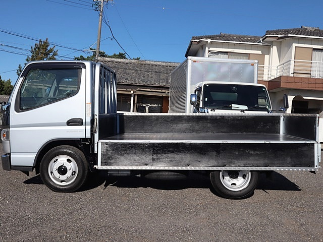 日産 アトラス 小型 平ボディ アルミブロック 2RG-FBAVWの中古トラック画像7