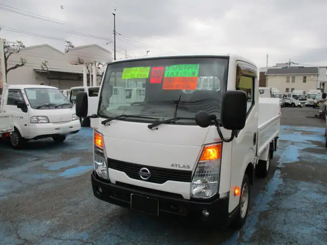 日産 アトラス 小型 平ボディ パワーゲート CBF-SQ1F24 の中古トラック【車両No.175807】